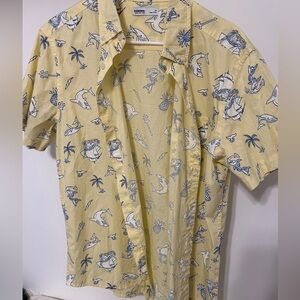 Never worn yellow beachy polo!